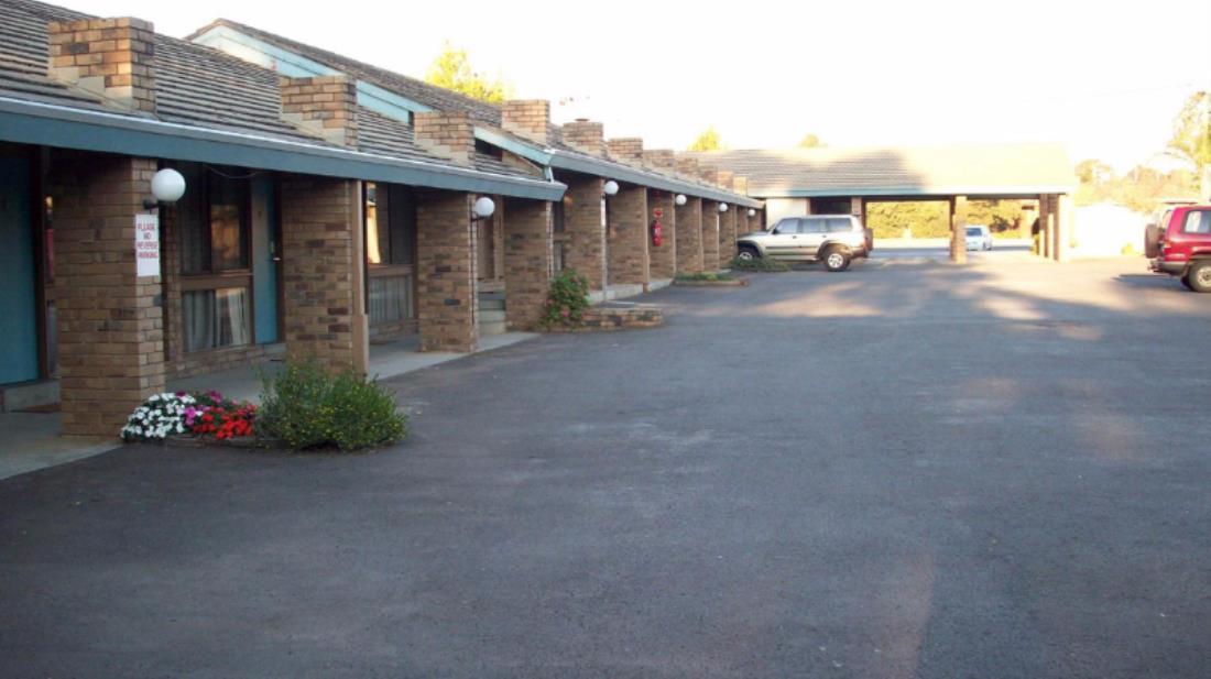 Homestead Motor Inn & Apartments Bendigo Exterior photo